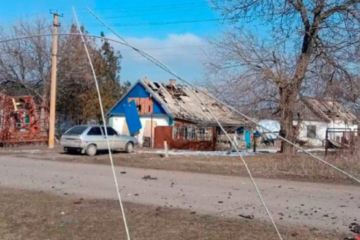 Two civilians killed, seven injured as Russians attack Kherson region