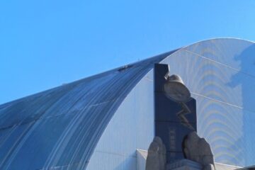 EBRD Nuclear Safety Department Director sees damaged Shelter arch at Chornobyl NPP