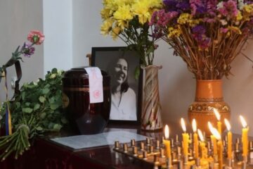 In Kharkiv, people bid farewell to founder of Arabesky Theater, Svitlana Oleshko