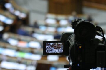 Parliament backs amendments to Budget Code with regard to minerals deal