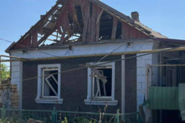 Russian artillery shelling kills woman in Kherson region