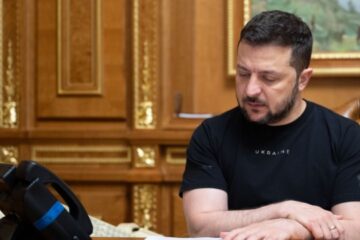 Zelensky holding phone call with Trump