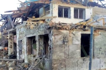 Russian military kills two civilians, injures 13 in Kherson region