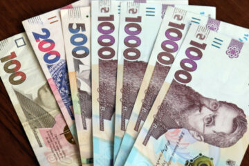 Ukrainians paid UAH 4.3B in real estate tax this year