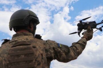 Soldiers from Phoenix unit destroy Russian tank and dozen trucks using drones