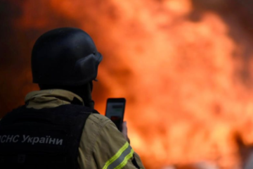 Fire breaks out in Kyiv’s Sviatoshynskyi district following drone attack