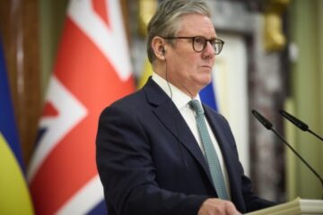 New blow to Russia’s “shadow fleet”: British PM to announce sanctions against 100 oil tankers