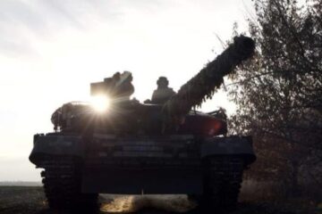 War update: 160 clashes on frontline, fiercest fighting on Pokrovsk, Kursk axes