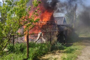 Russian army attacks three districts in Dnipropetrovsk region, injuring one person