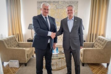 Ukrainian FM discusses partnership development with OECD Secretary-General