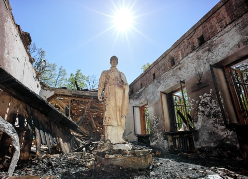 Russian propaganda spreads fake news about cultural treasures being taken from Kharkiv to Poland ‘amid Russian offensive’