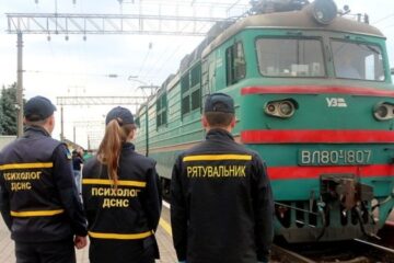 Nearly 2,600 low-mobility people remain in Donetsk region refusing to evacuate