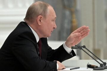 Expert: Putin unlikely to attend talks in Istanbul