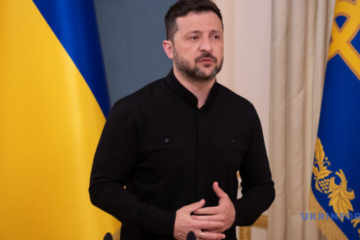 Ukraine will not withdraw troops from its own territory – president