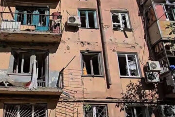 Injury toll in Russian strike on Kherson rises to 10