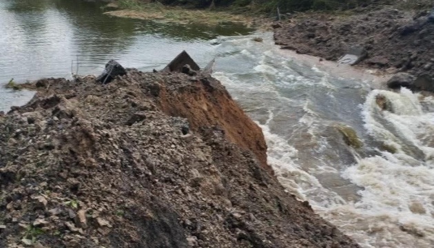 Russian attacks damage hydraulic structures in Sumy region