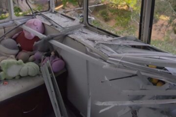 Russian forces attack two districts in Dnipropetrovsk region, injuring civilian