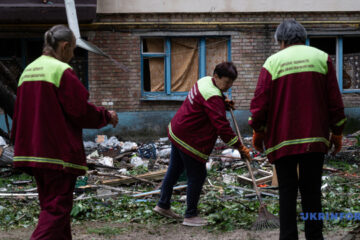 Russian airstrike on Kyiv damages homes, schools, clinic, post office