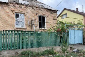 Russians shell two districts of Dnipropetrovsk region, one wounded
