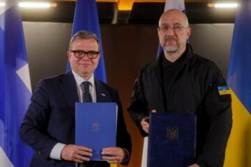 Shmyhal meets with Finnish PM in Kyiv