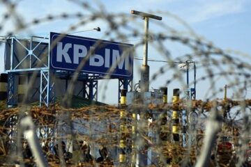 Explosions heard overnight in Crimea, social media report