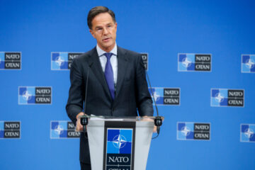 NATO chief, Canadian PM discuss support for Ukraine
