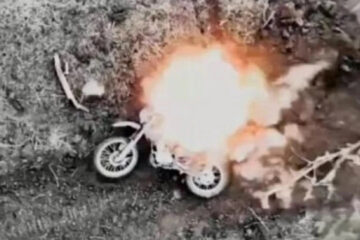 Ukrainian troops destroy enemy convoy of 19 motorcycles and buggies, take prisoners