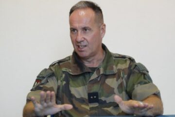 Ceasefire possible this year only if Ukraine receives massive military aid – French General
