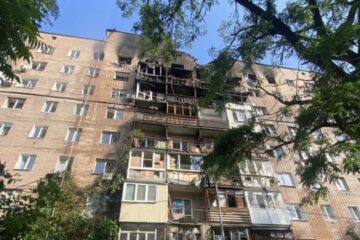 Two police officers injured in massive Russian attack on Kharkiv