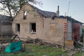 Russian shelling kills three, injures one in Donetsk region