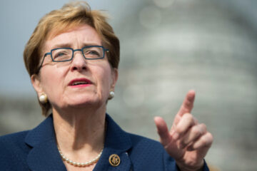 U.S. must help Ukraine, not turn their back on it – Marcy Kaptur