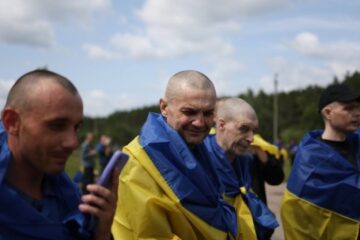 Most freed in latest POW exchange Ukrainian officers held since 2022