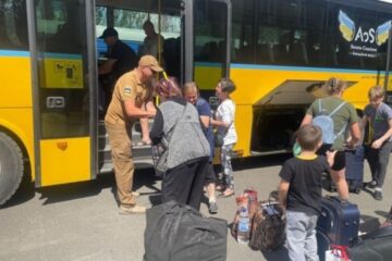 Over 400 people evacuated from border communities in Sumy region in past week