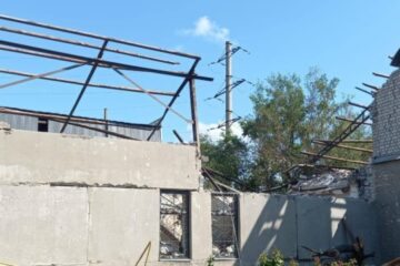 Russian drone destroys veterinary hospital in Kramatorsk