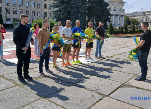 From The Hague to Kyiv: Participants of fundraising run welcomed in Zhytomyr