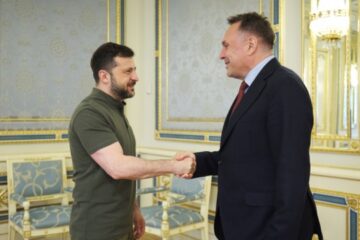 Zelensky discusses further defense cooperation with Norway’s DM