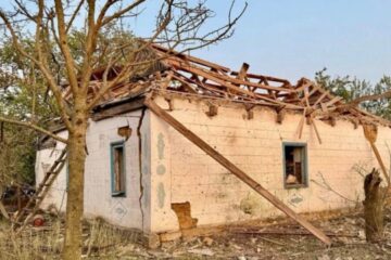 Enemy launches 360 strikes on seven settlements in Zaporizhzhia region