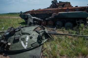Russian forces lose four warplanes, another thousand casualties in past day