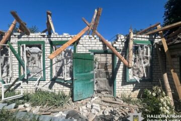 Two civilians killed, two injured in Russian attacks on Donetsk region