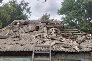 Enemy attacks Dnipropetrovsk region with drones, artillery and glide bombs, leaving two injured