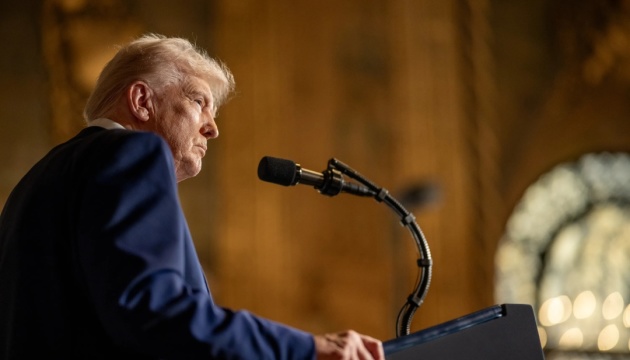 Trump announces new deadline of 10-12 days for Putin