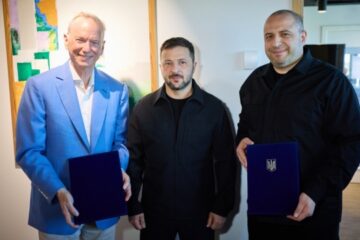 Ukraine signs agreement on joint production of drones with American company – Zelensky