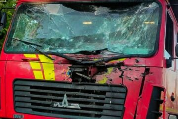 Russian forces target rescue workers in Kharkiv and Kherson, fire trucks damaged
