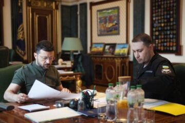 Zelensky listened to DIU chief report on Russia’s vulnerabilities