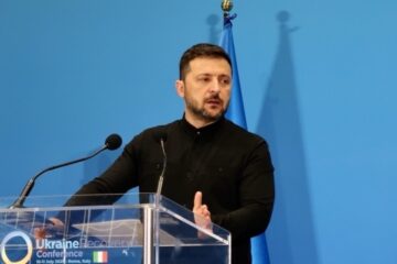 Zelensky: Russia plans to spend $300 billion on the war next year
