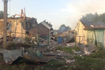 Russians shell Donetsk region, kill four civilians and wound five today