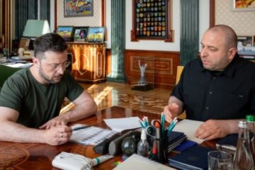 Zelensky announces changes in state institutions following meeting with Defense Minister