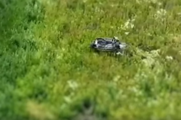 Ukrainian troops show ground drone in action