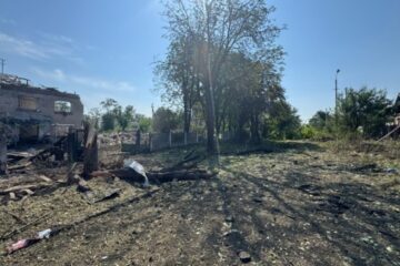 Russians conduct three airstrikes on Kostiantynivka, damage houses and educational institution