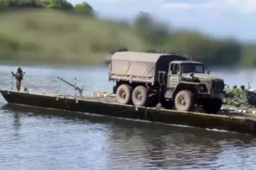 Russians attempting to build pontoon bridges across Oskil to storm Kupiansk –military